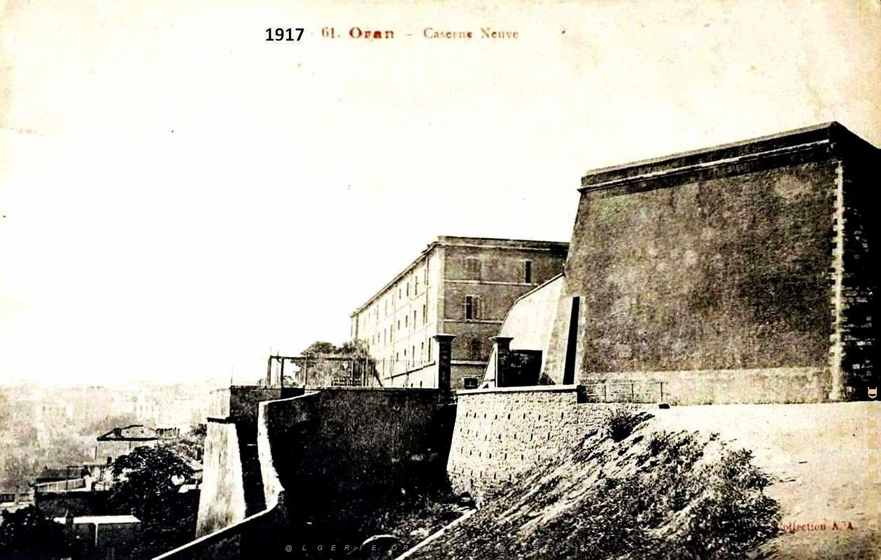 Oran - Caserne Neuve -1917.jpg